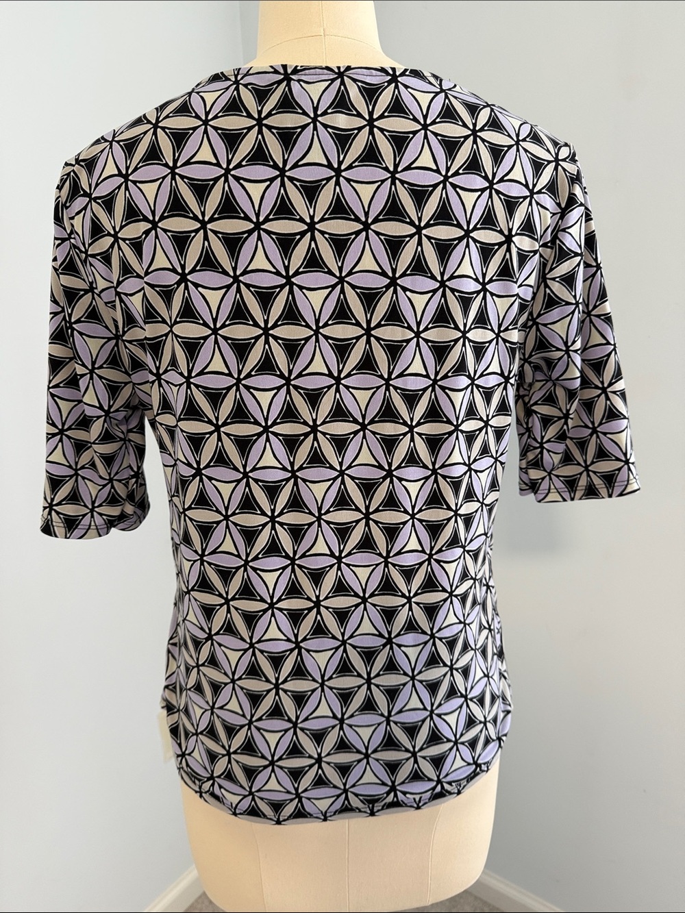 George Knot-Front Geometric Print Top - Black & Lavender XL - Picture 2 of 14